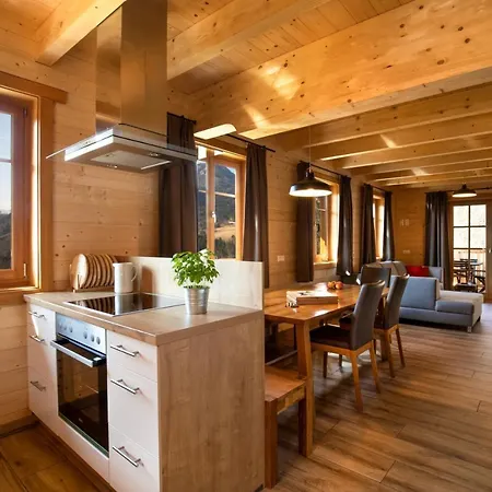 Arlitscherhof Ferienwohnungen Und Chalets Bad Eisenkappel Exterior photo