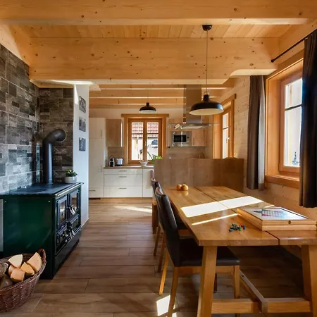 Arlitscherhof Ferienwohnungen Und Chalets Bad Eisenkappel Exterior photo