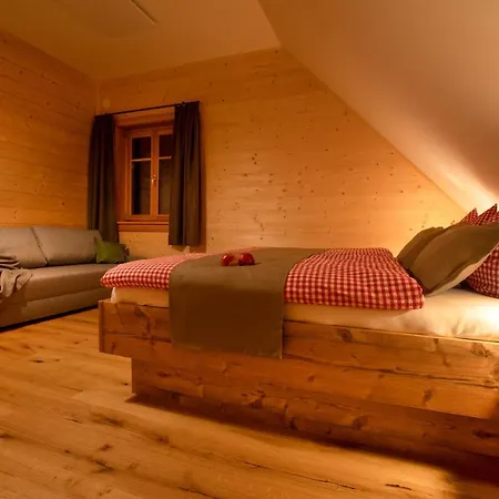 Arlitscherhof Ferienwohnungen Und Chalets Bad Eisenkappel Exterior photo